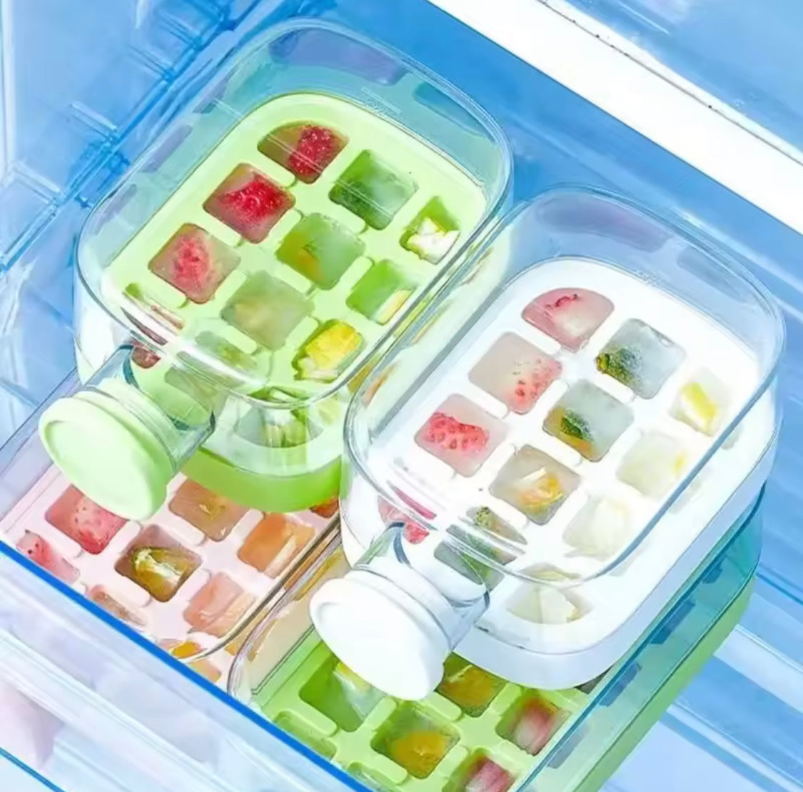 Silicone Ice Cube Tray with Straw - Leakproof
