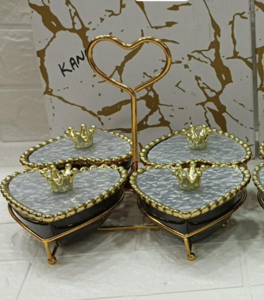Luxury 4 Pcs Ceramic Bowl Set – Golden Stand & Crown Lids