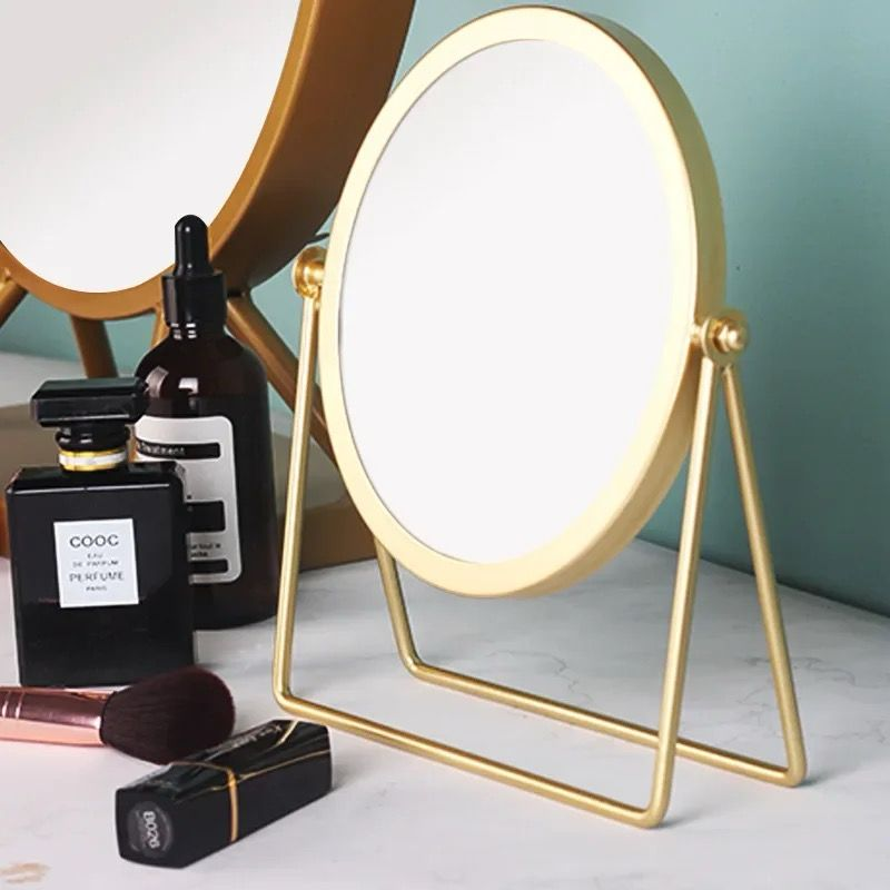 Luxury Golden Metal Mirror – Elegant Home Décor