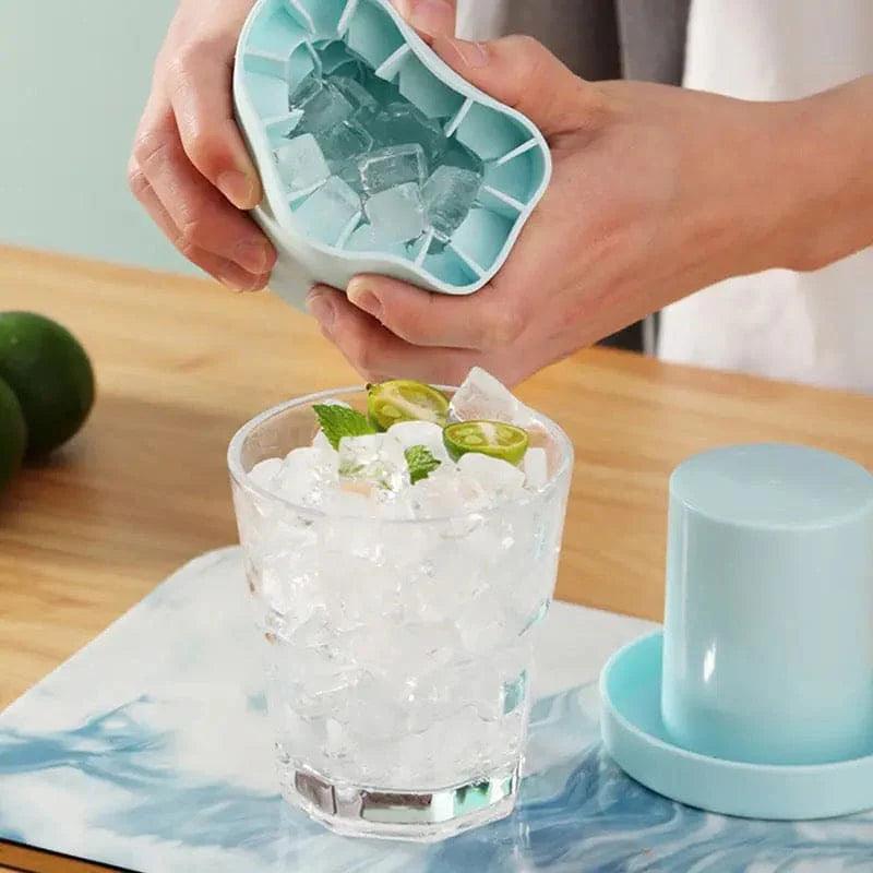 Mini Silicone Ice Bucket - Compact & Versatile Ice Holder for Parties and Picnics