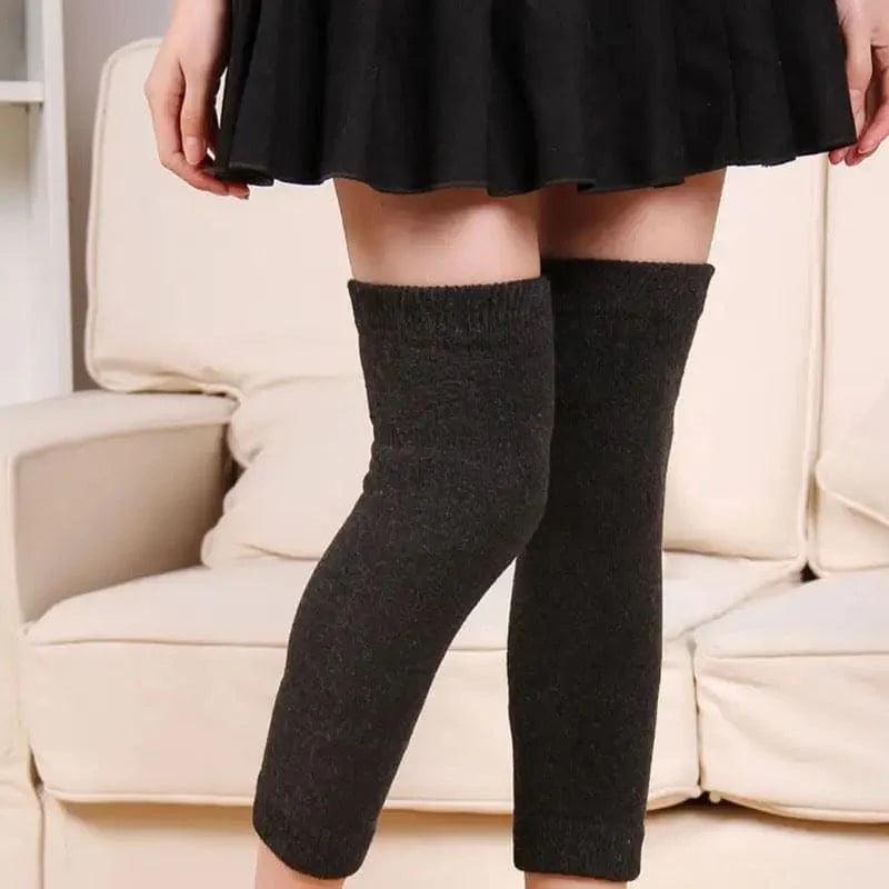 Unisex Fleece Knee Warmers for Comfort and Warmth - Clarify.pk