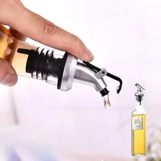 1PCS 250ML Transparent Glass Olive Oil Bottle Leakproof Kitchen Seasoning Soy Sauce Vinegar Press Type Cruet Barbecue Bottle