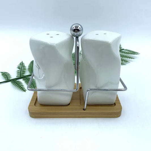 Nordic Ceramic Spice Jar Seasoning Box Creative Embossed Pepper Shaker Set Ceramic Salt Shaker Home Kitchen Flavoring Utensils