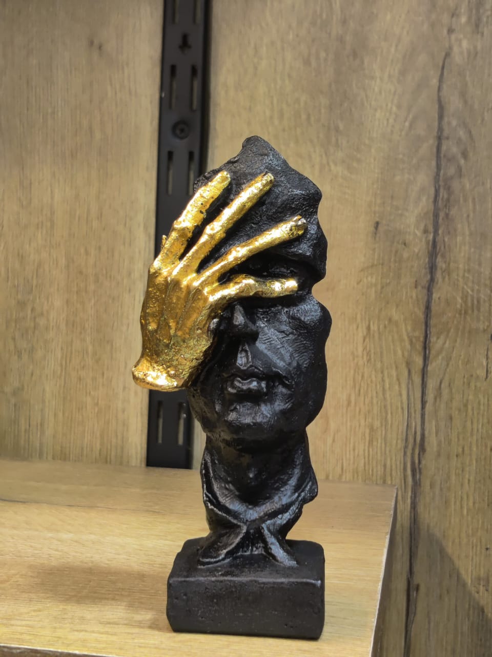 Premium Black Abstract Face Statue Set – Modern Fiber Art Décor