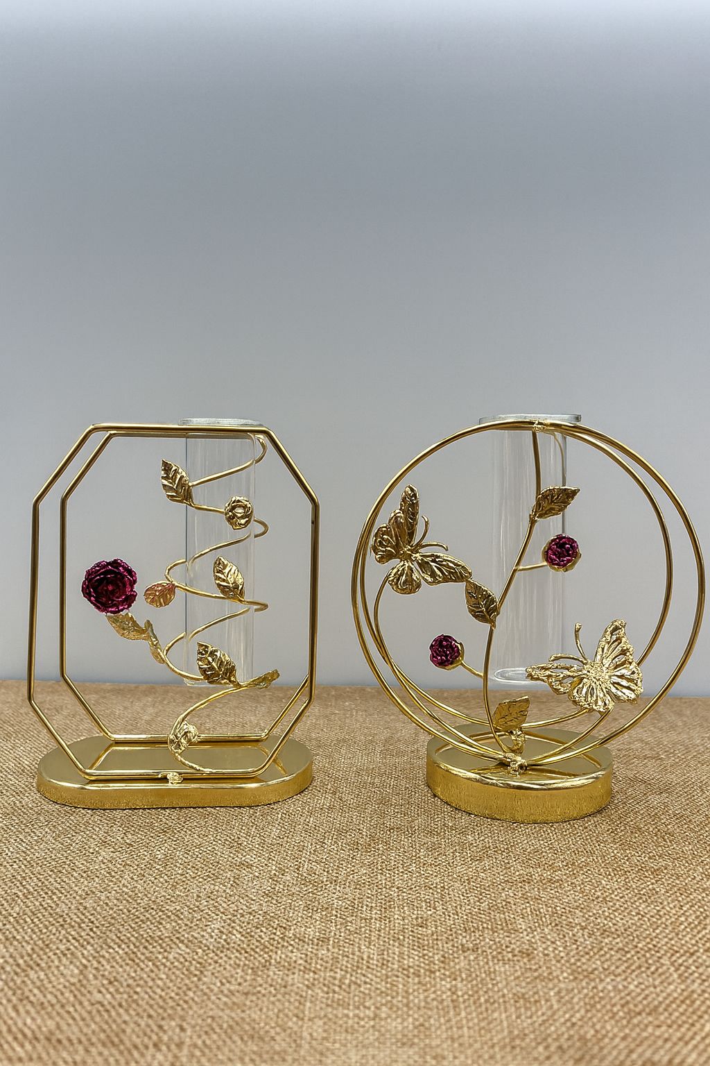 Metal Golden Candle Stand – Elegant Home Décor
