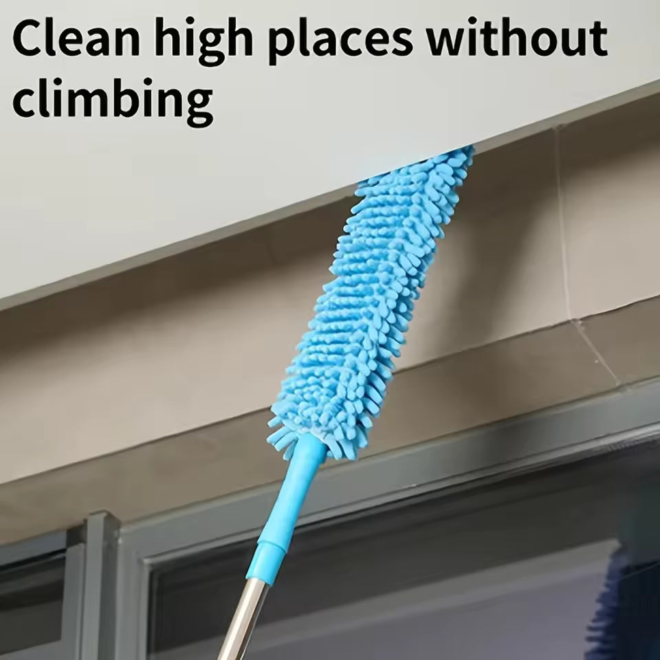Extendable dust removal brush with blue microfiber head cleaning high places without climbing