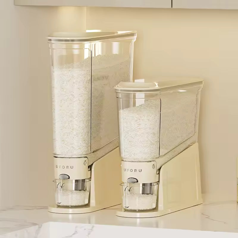 Transparent rice storage container 5.5kg with dispenser for easy measuring and storing rice