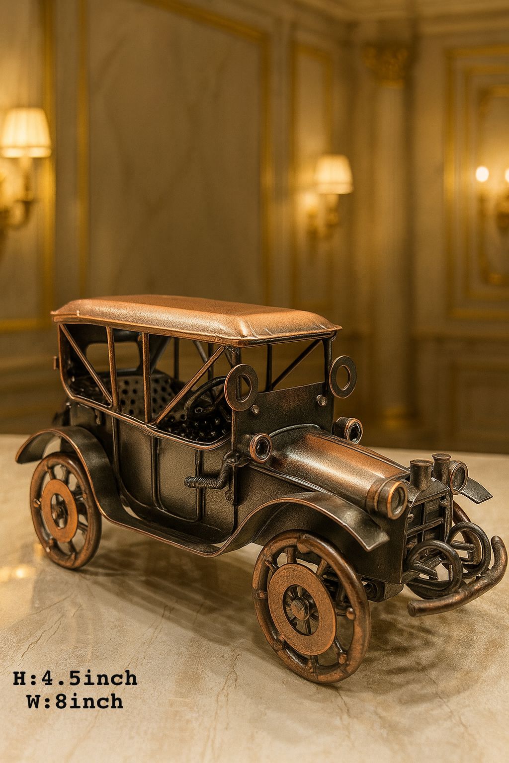 Metal Jeep Model Showpiece – Vintage Desk Décor