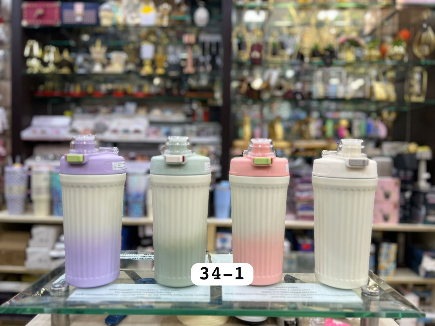 Gradient 750ml Stainless Steel Water Bottle with Lock Lid