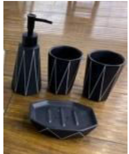 Luxury 4Pcs Black Bath Set – Modern Bathroom Décor