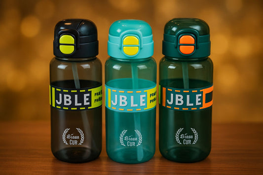 800ml Sports Water Bottle – Flip-Lock Lid & Straw (Random Color)