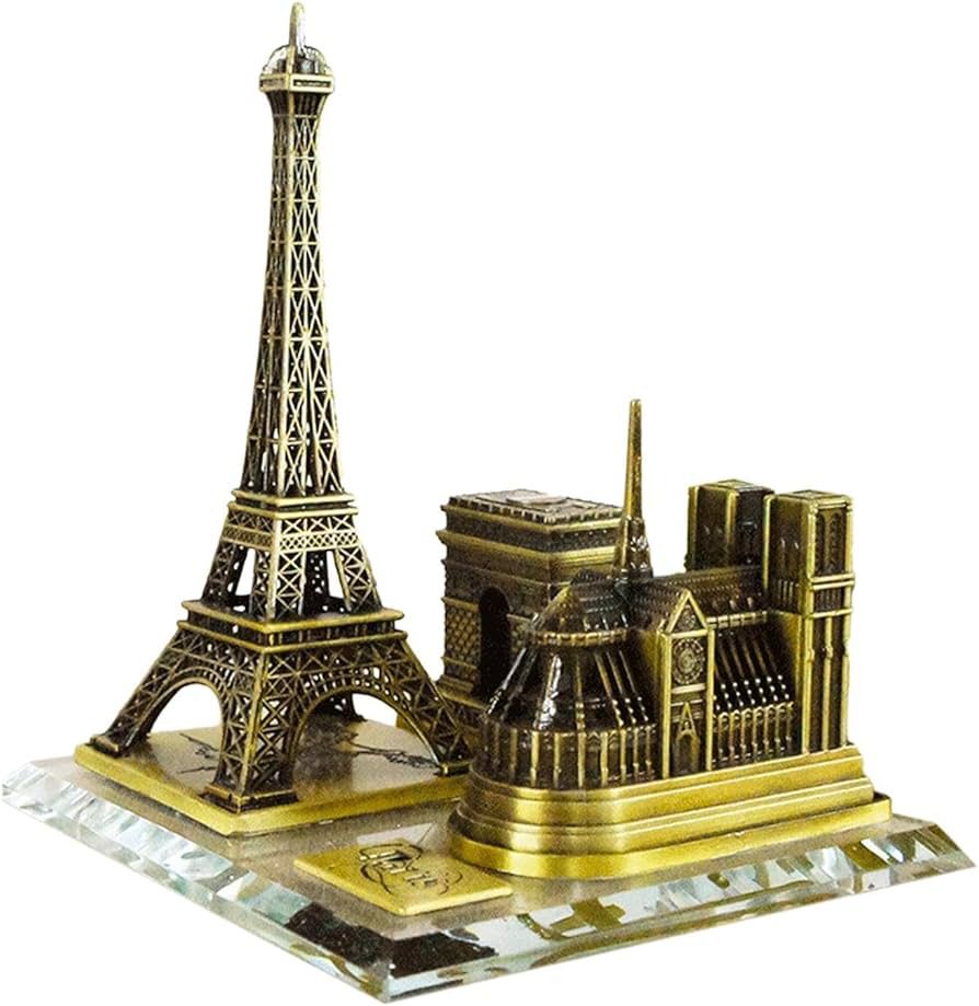 Metal Eiffel Tower Statue – Paris Themed Bronze Showpiece
