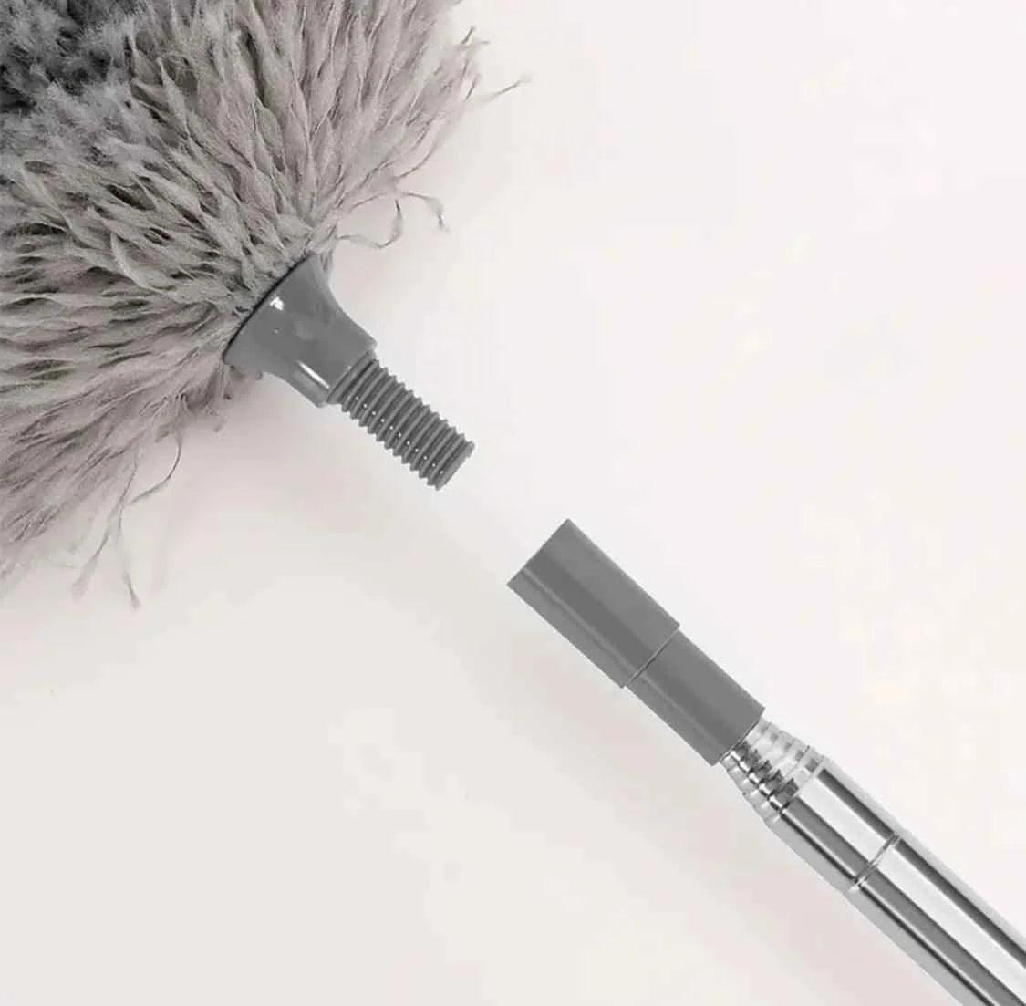 Extendable Feather Duster Brush with Extra Long Pole Bendable Head Long Handle Dusters for Cleaning Ceiling Fan High Ceiling And Furniture.