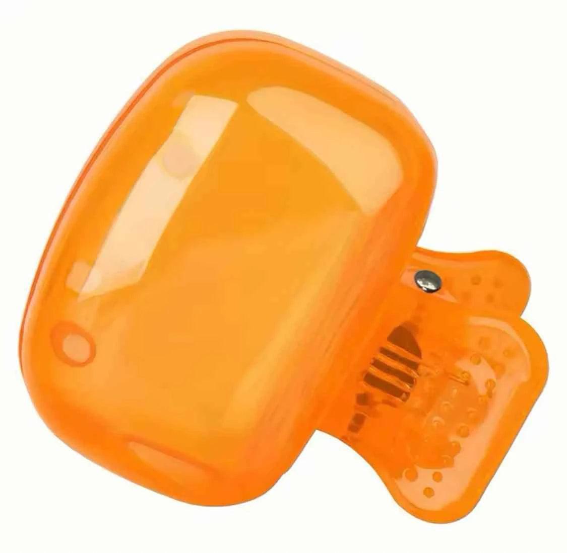 Portable Toothbrush Cover, Travel Toothbrush Protector, Compact Plastic Cap for Home and Travel Use.