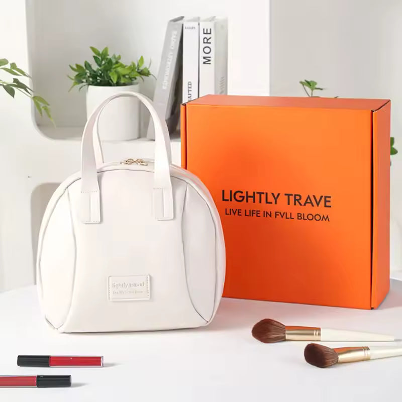 New Large Capacity Portable Women's Makeup Bag High Aesthetic Value Casual Travel Toiletry Bag High End Storage Bag