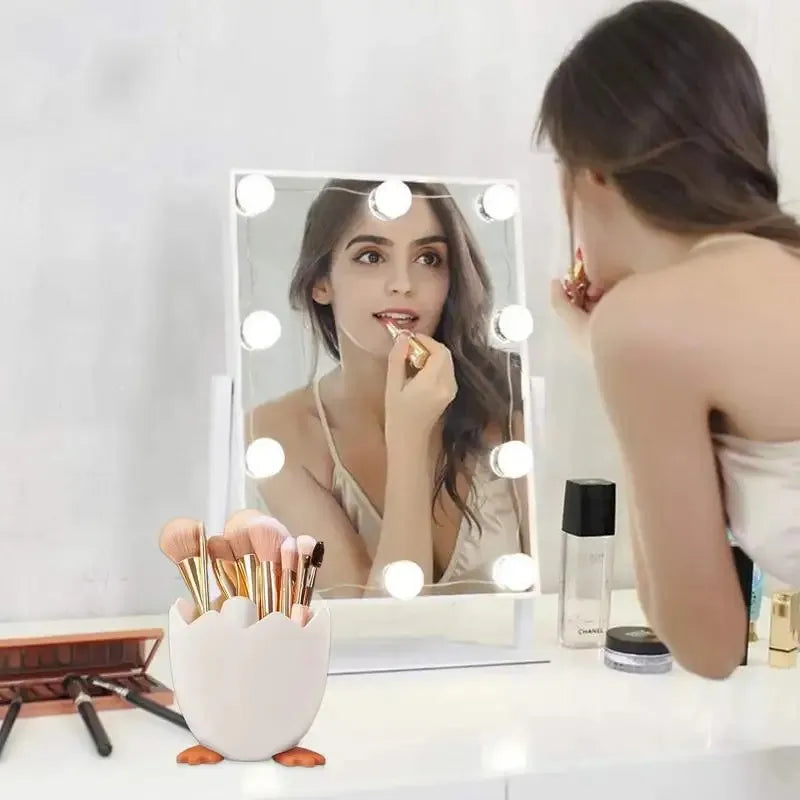 Eggshell shape Pen Pencil Pot Pen Holder Stationery Storage Container Desk Organizer Cosmetic Storage Makeup Brush Bucket