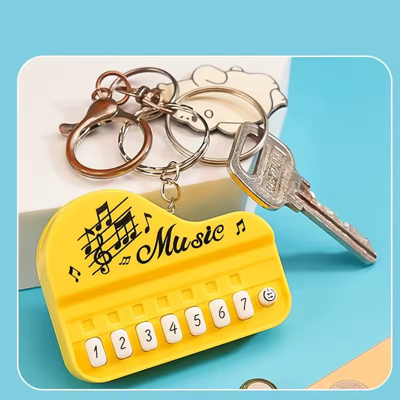 Mini Piano Electronic Organ Key Chain Can Be Played Luminous High Appearance Level Toy Bag Car Key Pendant Exquisite Gift