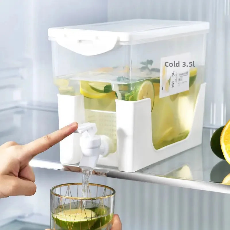 Large Capacity Fruit Tea Pot with Tap for Fridge Cold Water Pot Home Use Cool Water Barrel Essential Oil Diffuser Accessories