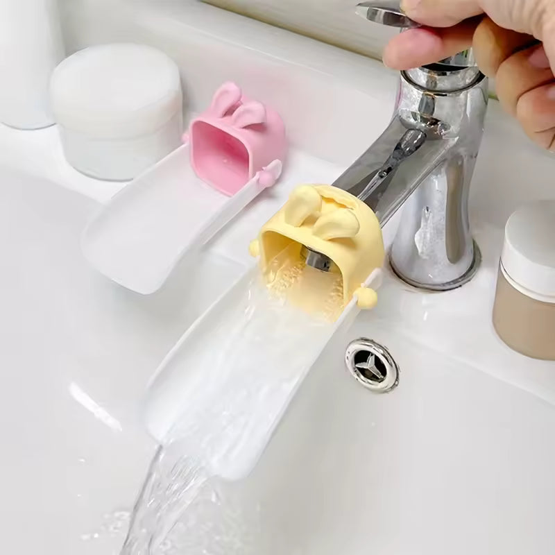1pc Faucet extender cartoon bathroom kitchen silicone hand washing tool rabbit children splash proof