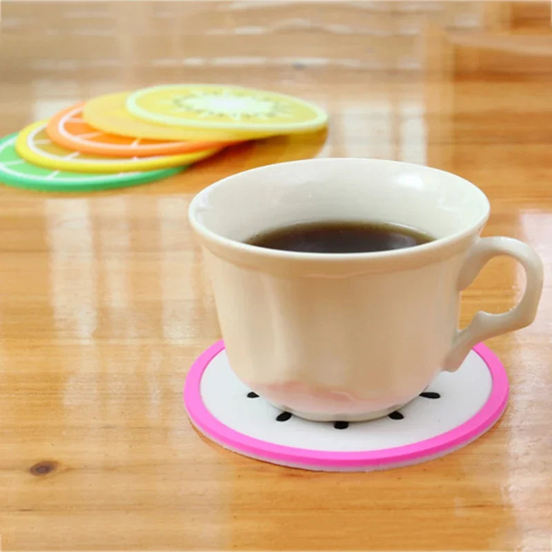 Colorful Fruit Shape Cup Mats Creative Silicone Heat Resistant Round Pads Tamper Tea Cup Mats Drinks Coaster Cup Pad Table Decor