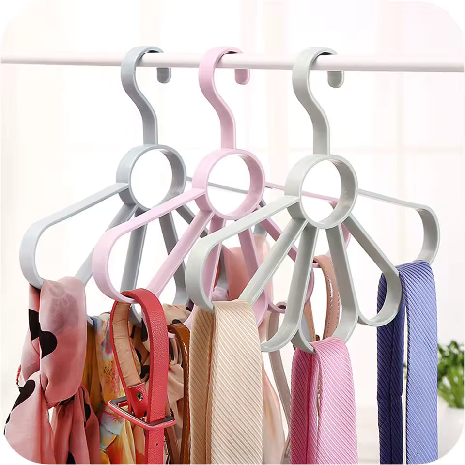 Scarf Rack Belt Hanger Tie Storage Fan-Shaped Plastic Hanger For Closet Scarf Tie Belt Organizer Wrinkle-Free Space-Saving