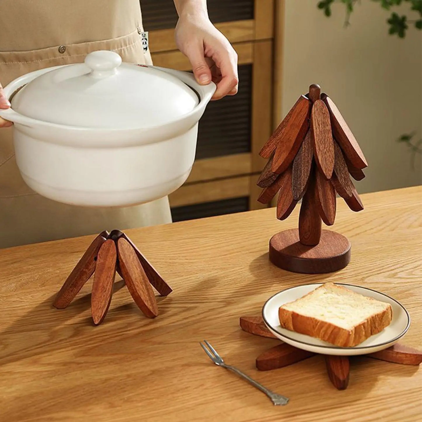 Wood Trivet Tree Shape Heat Resistant Coasters for Kitchen Table Protection Hot Pots Pans Dishes Bowls Cookware Christmas Gift