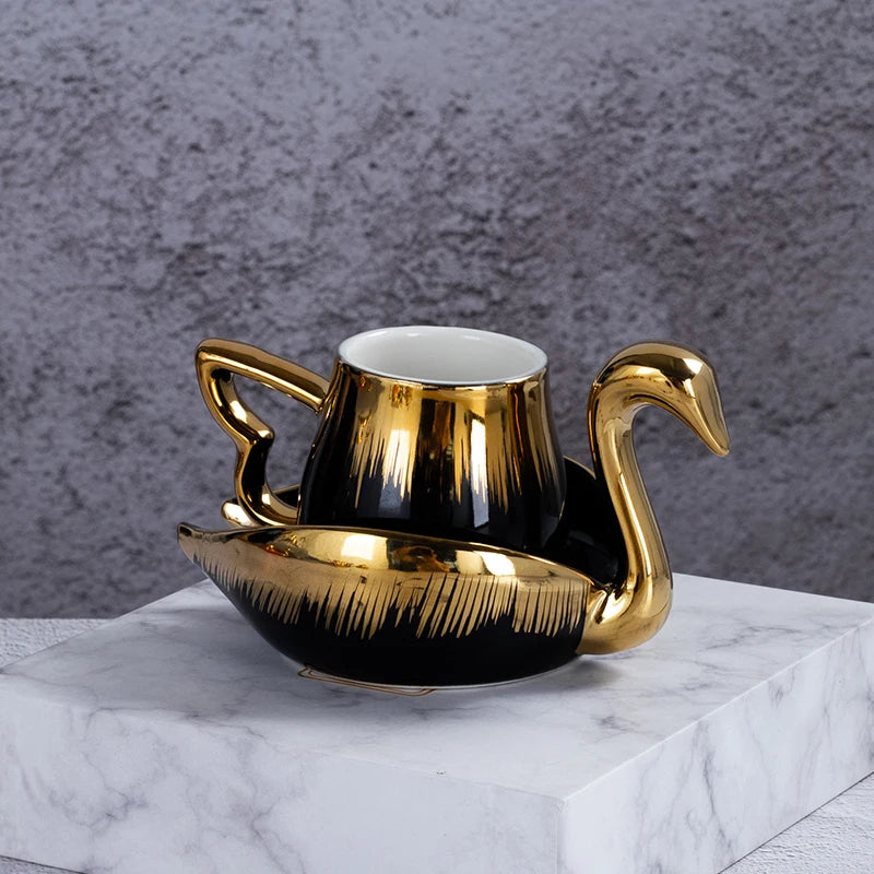 Luxury Ceramic Mug with Saucer European Retro Swan Shape Afternoon Tea Coffee Cup and Saucer Set Home Creative Drinkware Gift