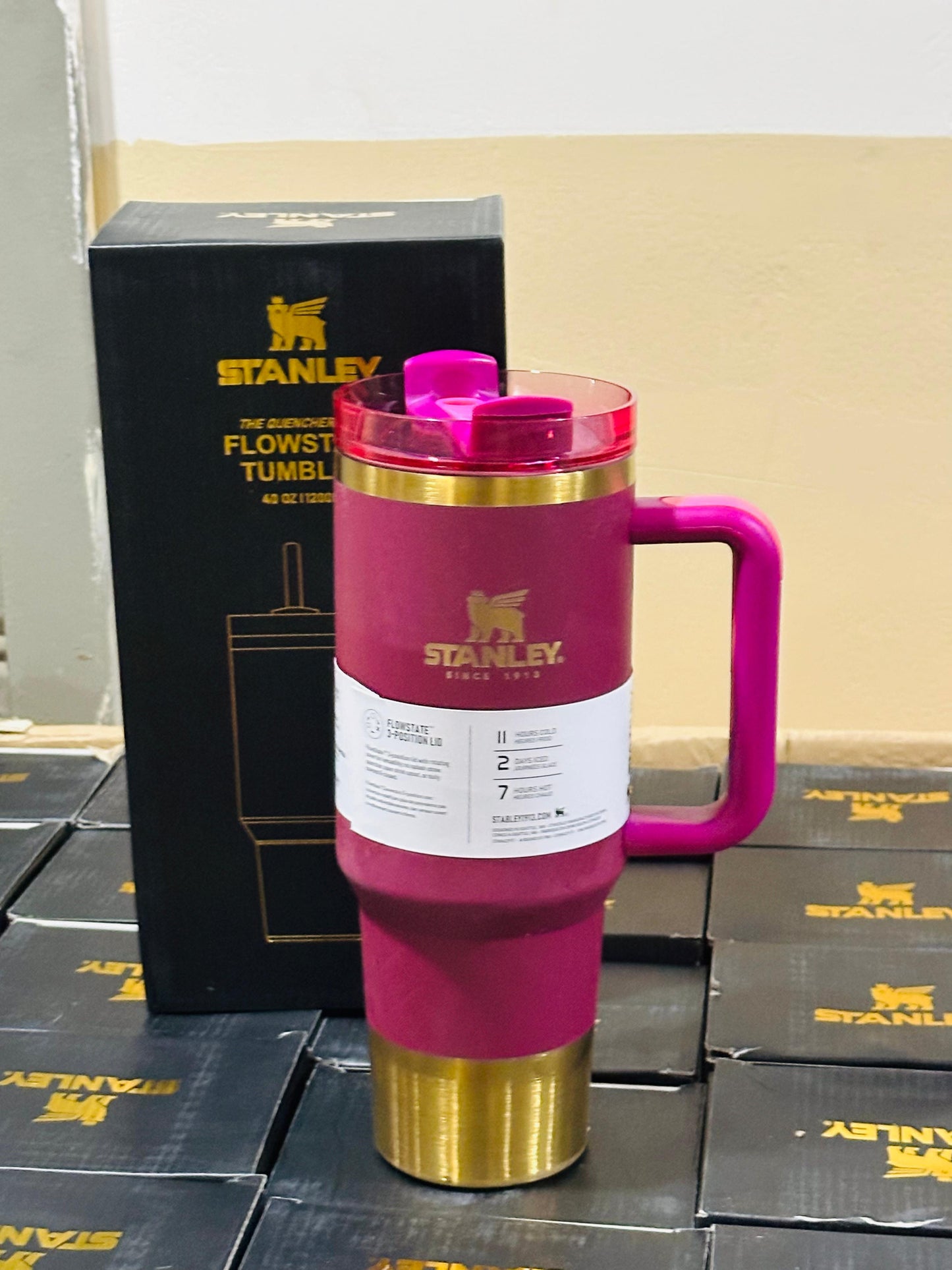Stanley 40oz FlowState Tumbler – Hot Pink & Gold Edition (Premium Quality)