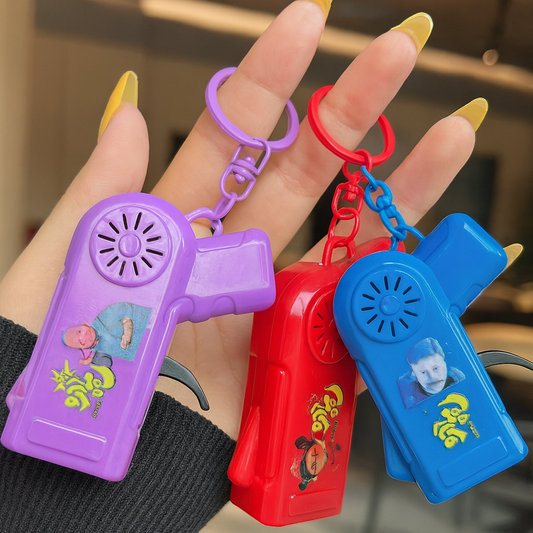 Mini Gun Style Keychain – Cool Metal Key Holder (Random Color)