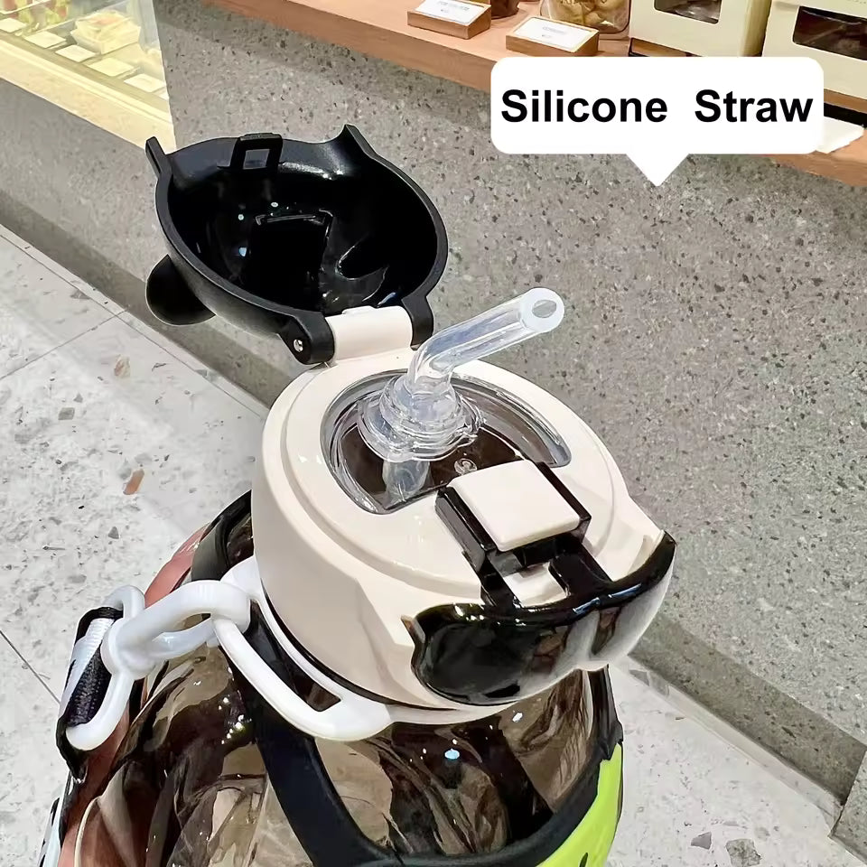 800ml Sports Water Bottle With Straw featuring a silicone straw and flip-top lid for easy drinking
