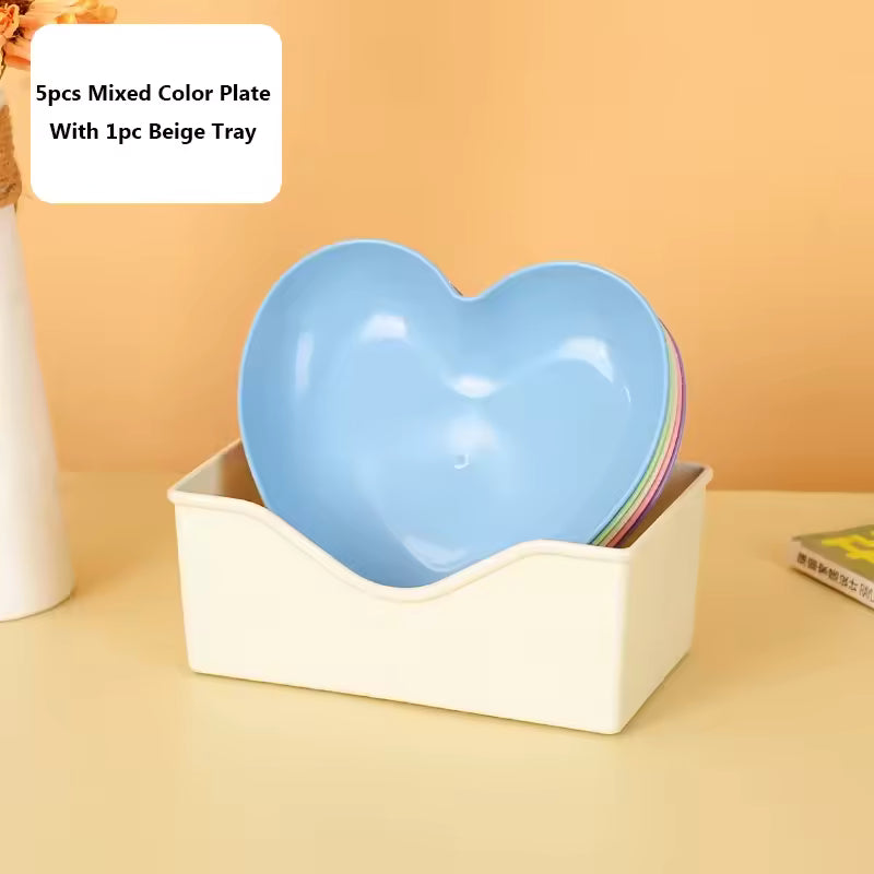 Clarify.pk colorful heart dish pack of 5 mixed color plastic plates with 1 beige tray