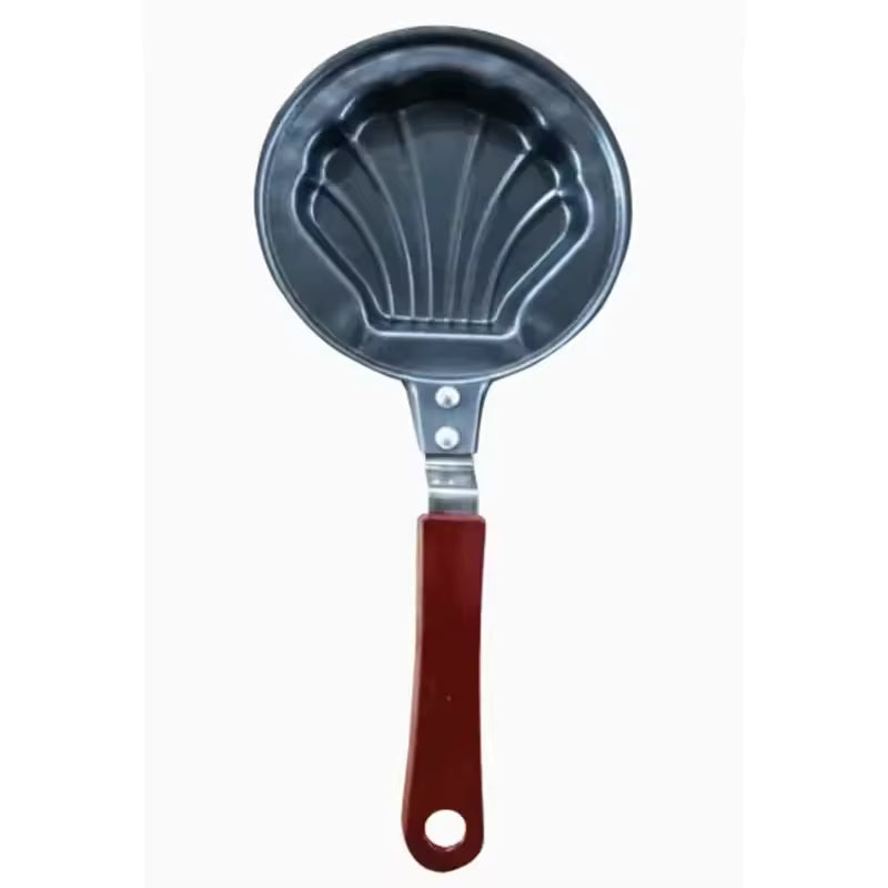 Creative cartoon mini omelette pan with shell-shaped non-stick surface and wooden handle