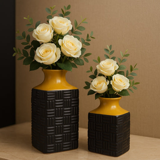 Luxury Black & Gold Textured Flower Vase