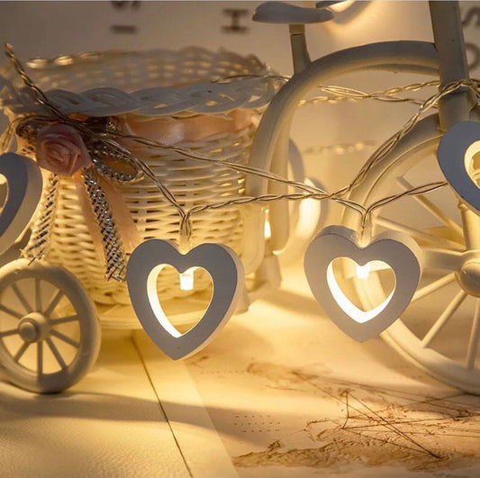 Clarify.pk 20 LED heart night light string with warm white glowing heart-shaped lights for cozy decor