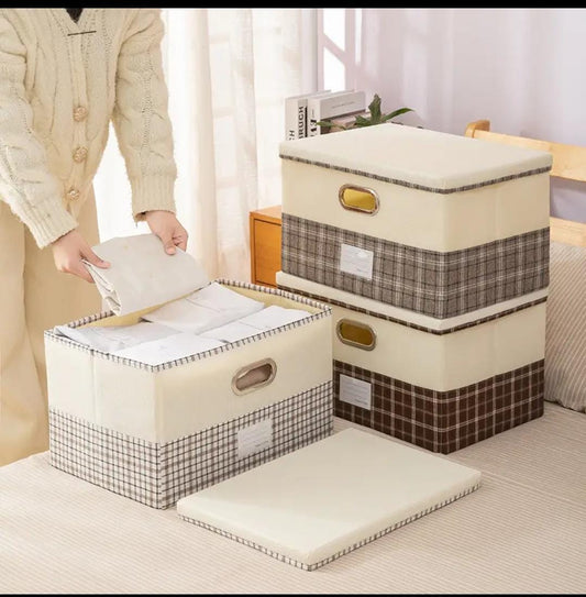 Set of fabric storage boxes for clothes in beige with checkered patterns and removable lids