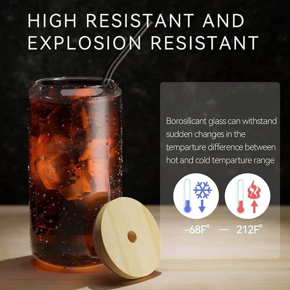 Bamboo lid iced coffee mug made of high resistant borosilicate glass with ice and straw