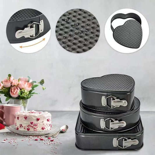 Set of non-stick heart and square CAKE PANS with locking clasps and textured surfaces for easy baking