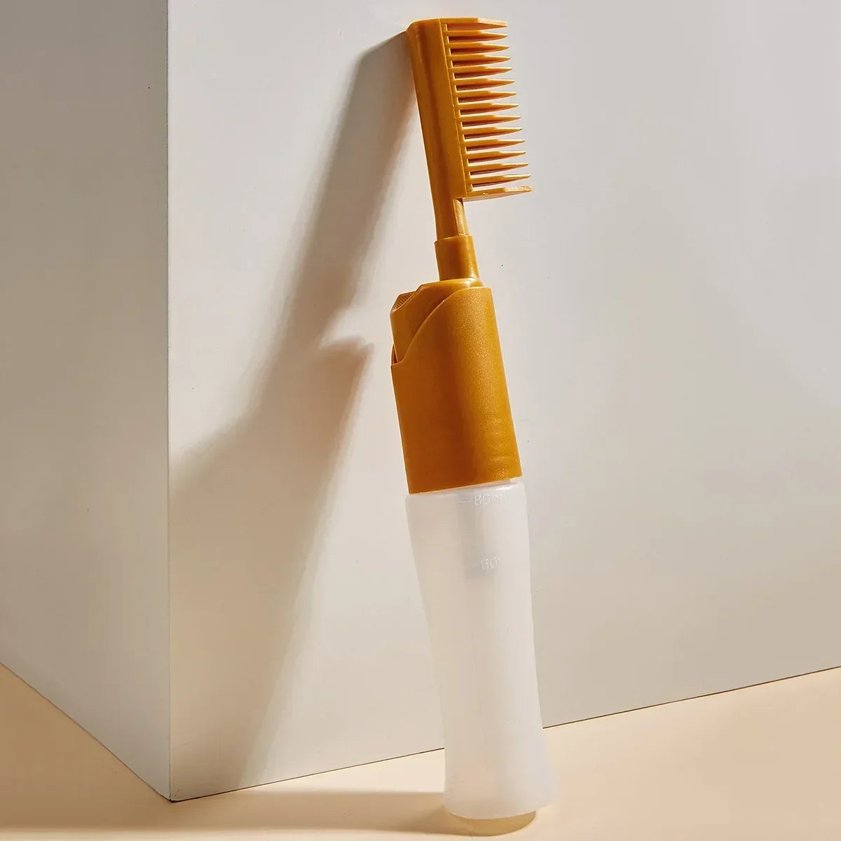 Clarify.pk hair dye applicator bottle with built-in comb for easy hair coloring application