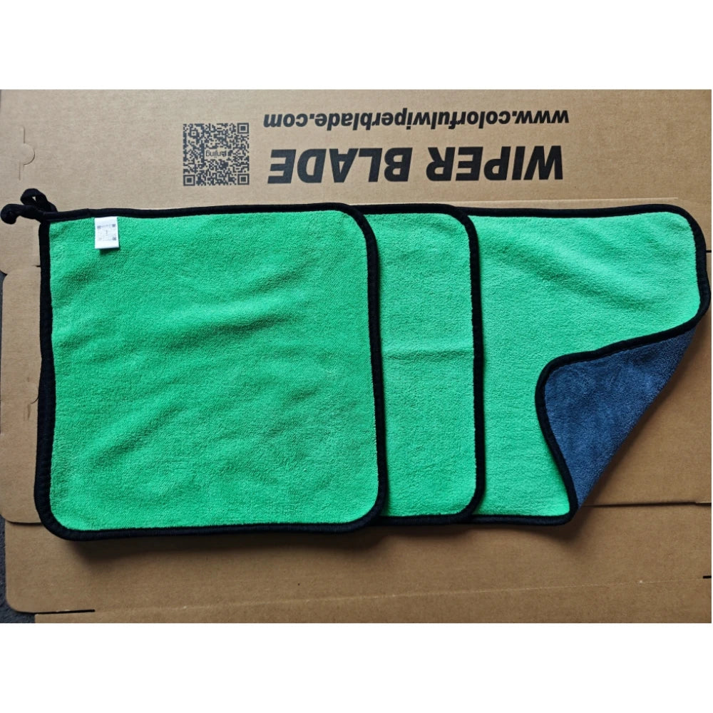 Clarify.pk green microfiber cleaning towel set for car cleaning with black edges and soft texture