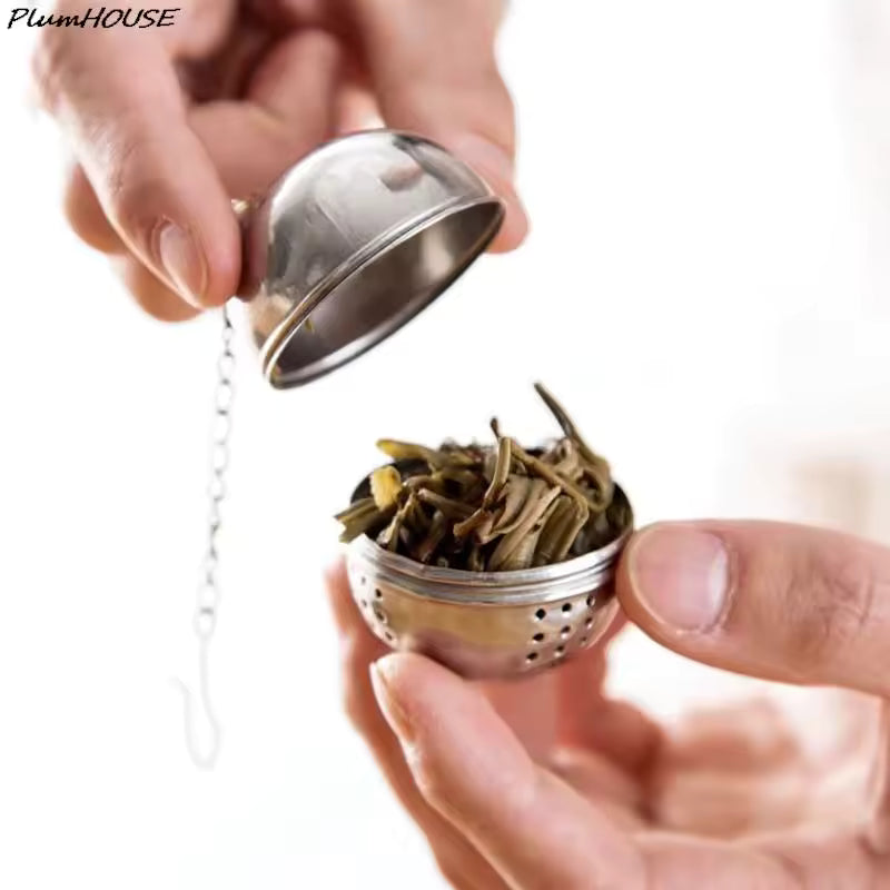 Clarify.pk tea leaves diffuser ball stainless steel tea infuser with chain for loose leaf brewing