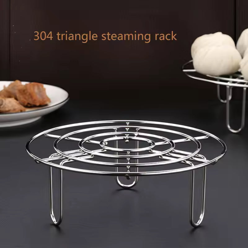 Stainless steel round trivet rack for cooking with a triangle steaming design by Clarify.pk