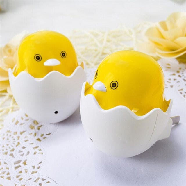 Cute yellow chick egg shell night lamp for bedroom with white cracked eggshell design